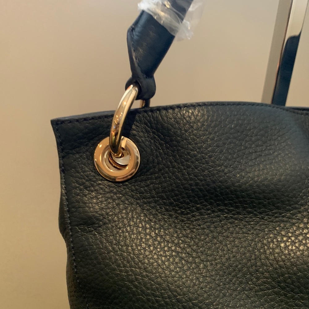 Bags - Picture 3 of 3